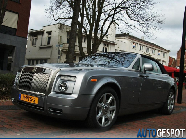 Spot van de dag: Rolls-Royce Phantom Drophead Coupé