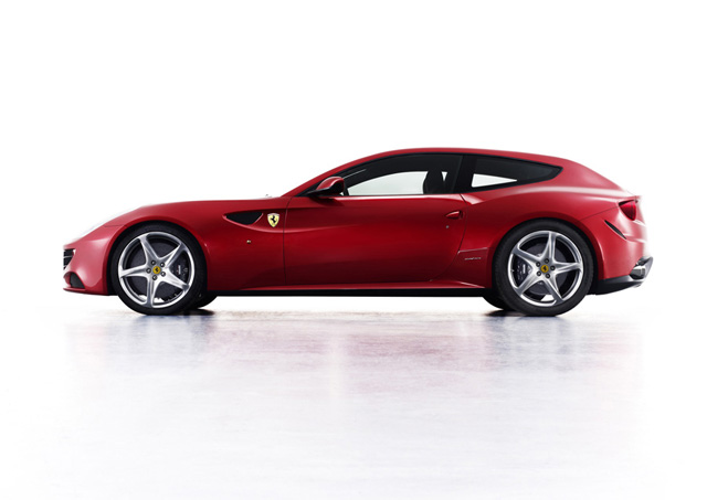 Officiële persfoto's Ferrari FF