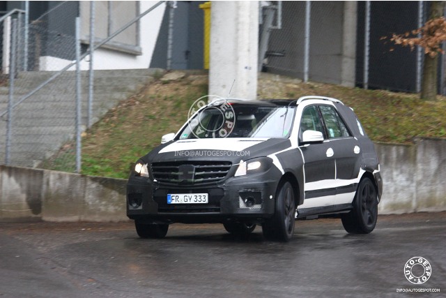 Spyshots: Mercedes-Benz ML 63 AMG