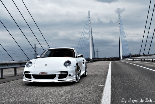 Fotoshoot: Porsche 997 Turbo aangepakt door TechArt