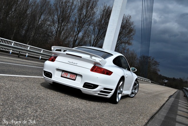 Fotoshoot: Porsche 997 Turbo aangepakt door TechArt