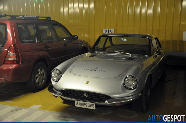 Spot van de dag: Ferrari 330 GTC 