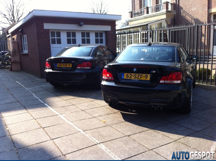 Gespot: tweemaal BMW 1 Serie M Coupé