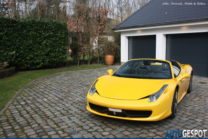 Combo gespot: Ferrari 458 Spider en 599 GTO