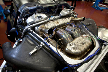 Porsche 918 Spyder prototype op het circuit 