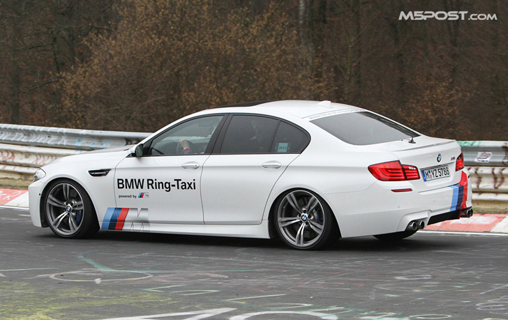 Terug van weggeweest: de BMW M5 Ringtaxi!