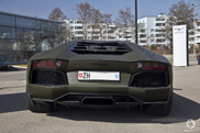 Bij de dealer: Lamborghini Aventador LP700-4 in matgroen