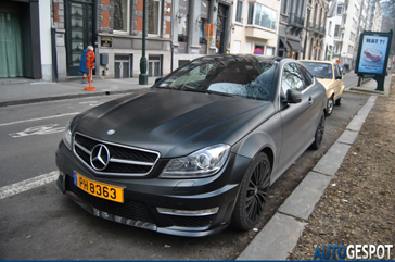 Gespot: matte kleuren deel 103