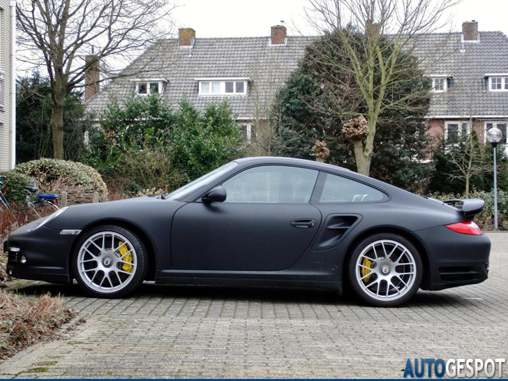 Gespot: matte kleuren deel 103