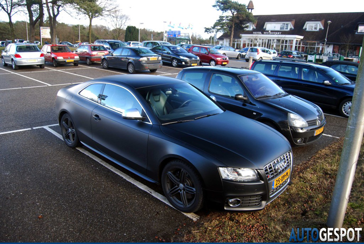 Gespot: matte kleuren deel 104