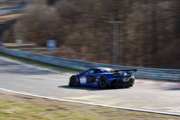 Gemballa crasht McLaren MP4-12C op Nürburgring