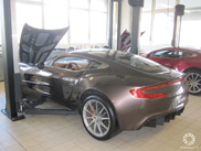 Gespot bij de dealer: tweemaal Aston Martin One-77