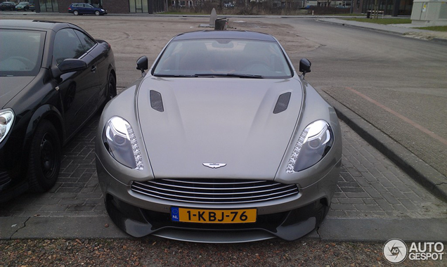 Spot van de dag: Aston Martin Vanquish 2012