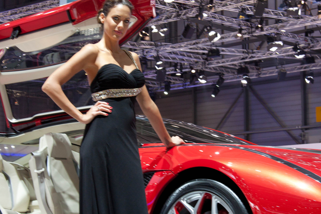 Genève 2013: Beursbabes!