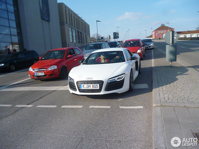 Nu gespot als Plus variant: Audi R8 V10 