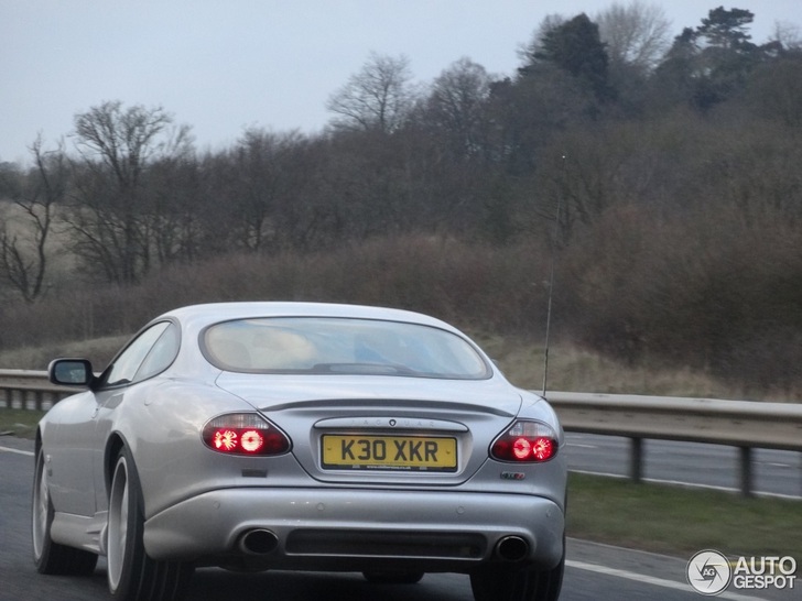 Na zeven jaar voor het eerst gespot: Jaguar XKR 450 Typhoon