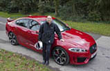 Italian Racing Red staat de Jaguar XFR-S ook goed!