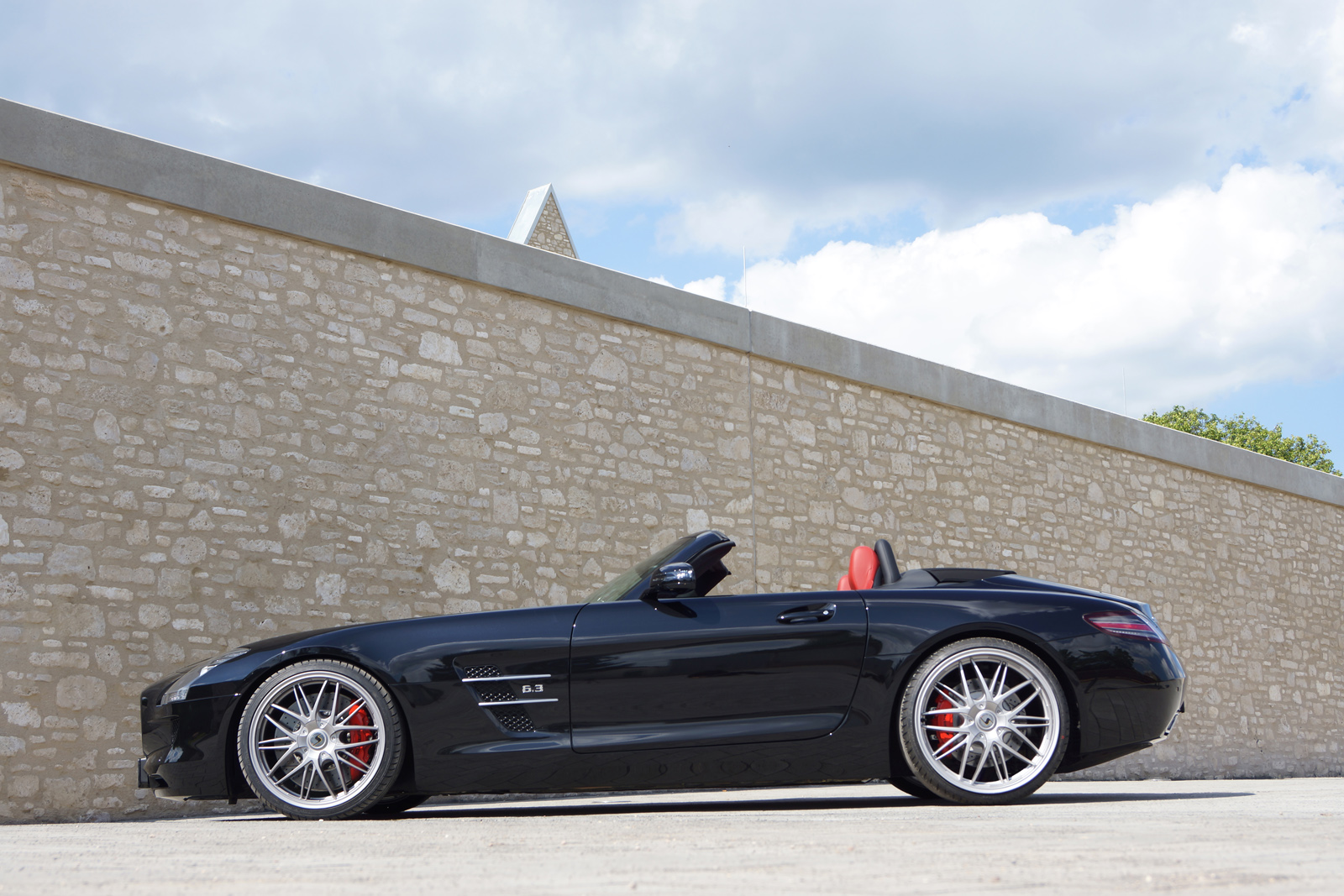 Senner Tuning pakt de Mercedes-Benz SLS AMG aan