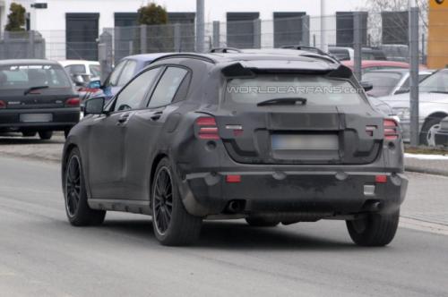 Spyshots: Mercedes-Benz GLA 45 AMG 