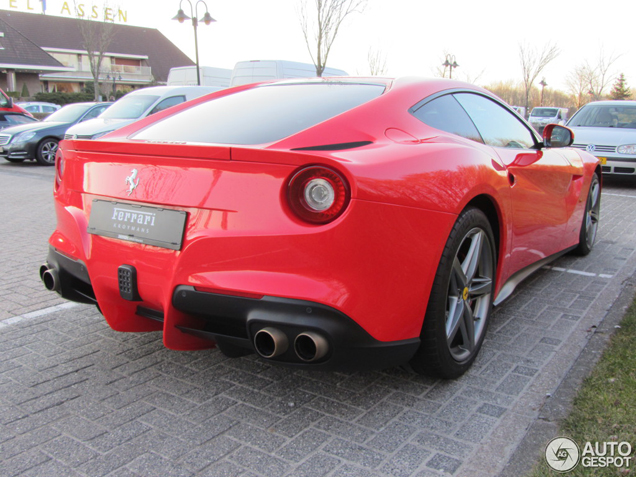 Spot van de dag: Ferrari F12berlinetta