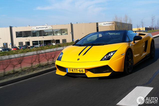 Spot van de dag: Lamborghini Gallardo LP570-4 Spyder Performante