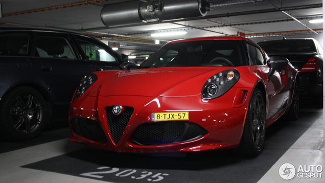 Nederlands eerste Alfa Romeo 4C is gespot!