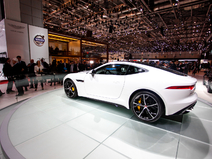 Genève 2014: Jaguar F-TYPE R Coupé 