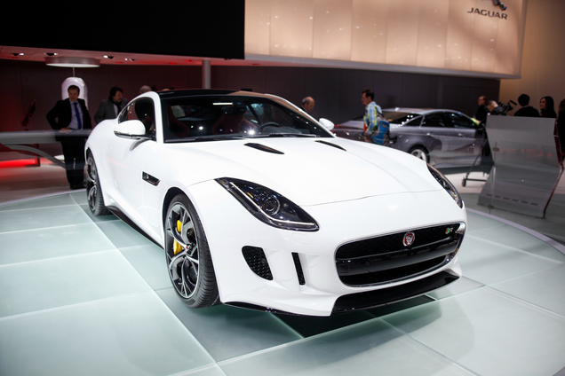 Geneva 2014: Jaguar F-TYPE R Coupé 