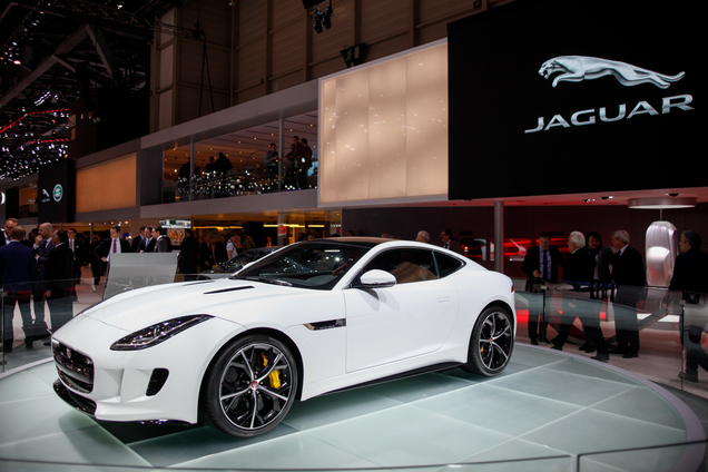 Geneva 2014: Jaguar F-TYPE R Coupé 