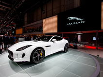 Geneva 2014: Jaguar F-TYPE R Coupé 