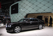 2014 日内瓦车展: 宾利 Flying Spur V8