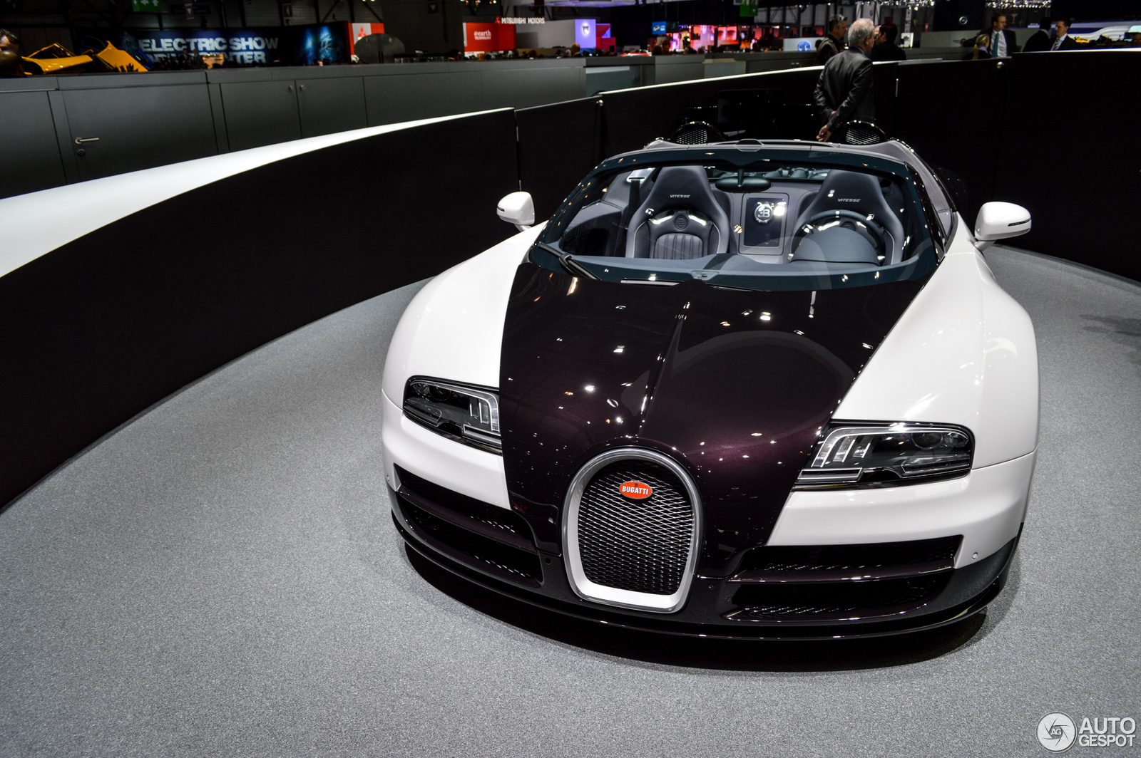 Genève 2014: Bugatti Veyron 16.4 Grand Sport Vitesse 