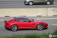 入镜: 穆里尼奥驾驶捷豹 F-TYPE S Coupé