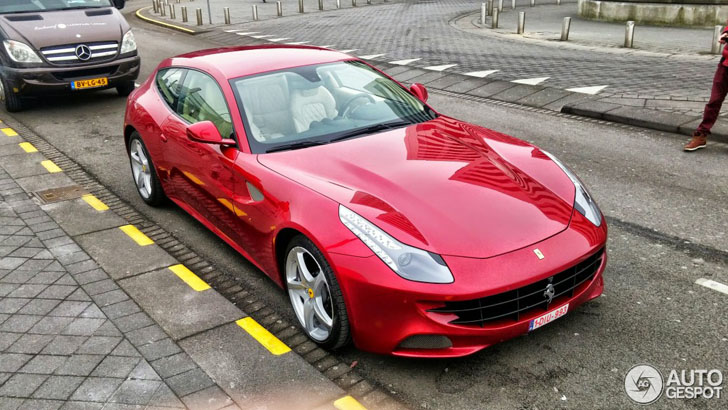 Spot van de dag: Ferrari FF