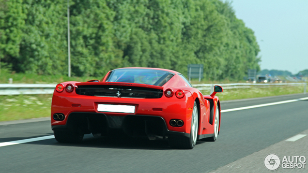 Spot van de dag: Ferrari Enzo Ferrari