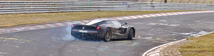 LaFerrari is used like it should be used on the Nürburgring