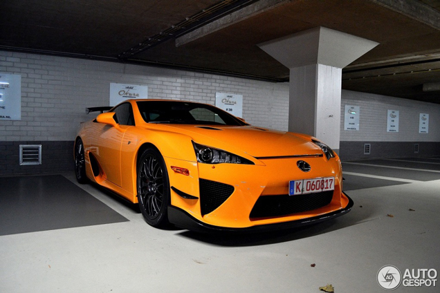 Spot van de dag: knalgele Lexus LFA Nürburgring Edition