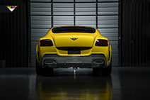 Vorsteiner voorziet de Continental GT van gele details