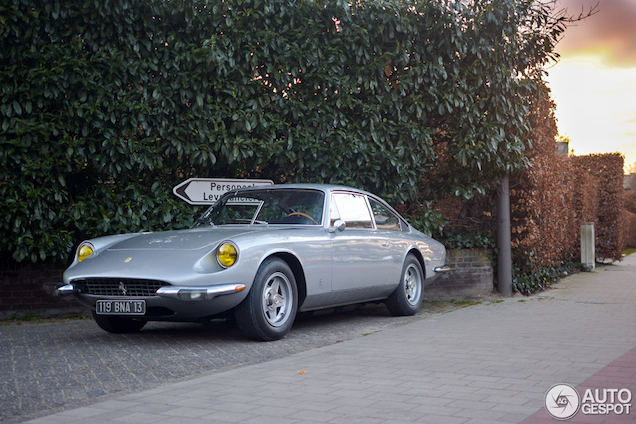 Gespot: Ferrari 365 GT 2+2