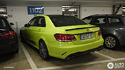 Spotted: green Mercedes-Benz E 63 AMG