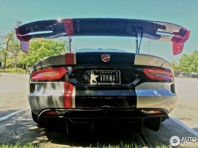 Gespot: SRT Viper ACR Extreme, extreem in ieder opzicht