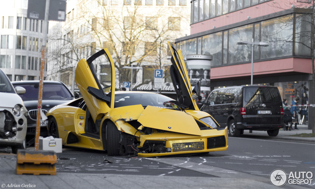 Straatrace in Hannover loopt voor Lamborghini niet goed af