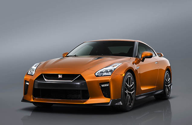 Nissan GT-R krijgt een nieuw gezicht