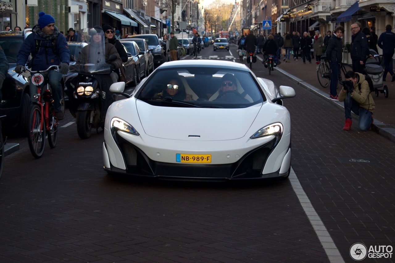 Spot van de dag: McLaren 675LT Spider in Amsterdam