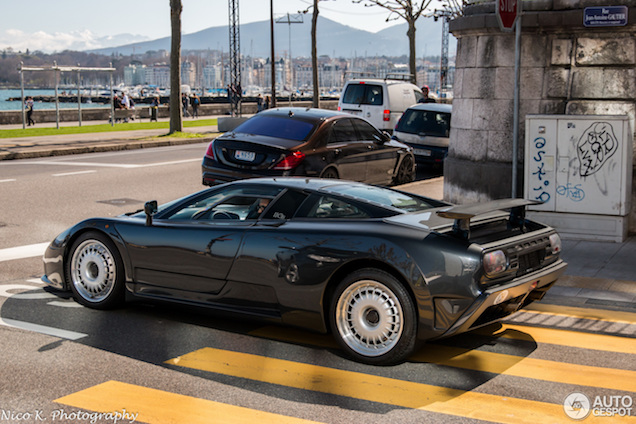 Bugatti EB110 GT is de ster van Genève dit jaar