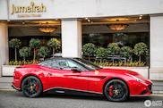 Spotted: Ferrari California "dressed to a T" 