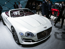Genève 2017: Bentley EXP12 Concept