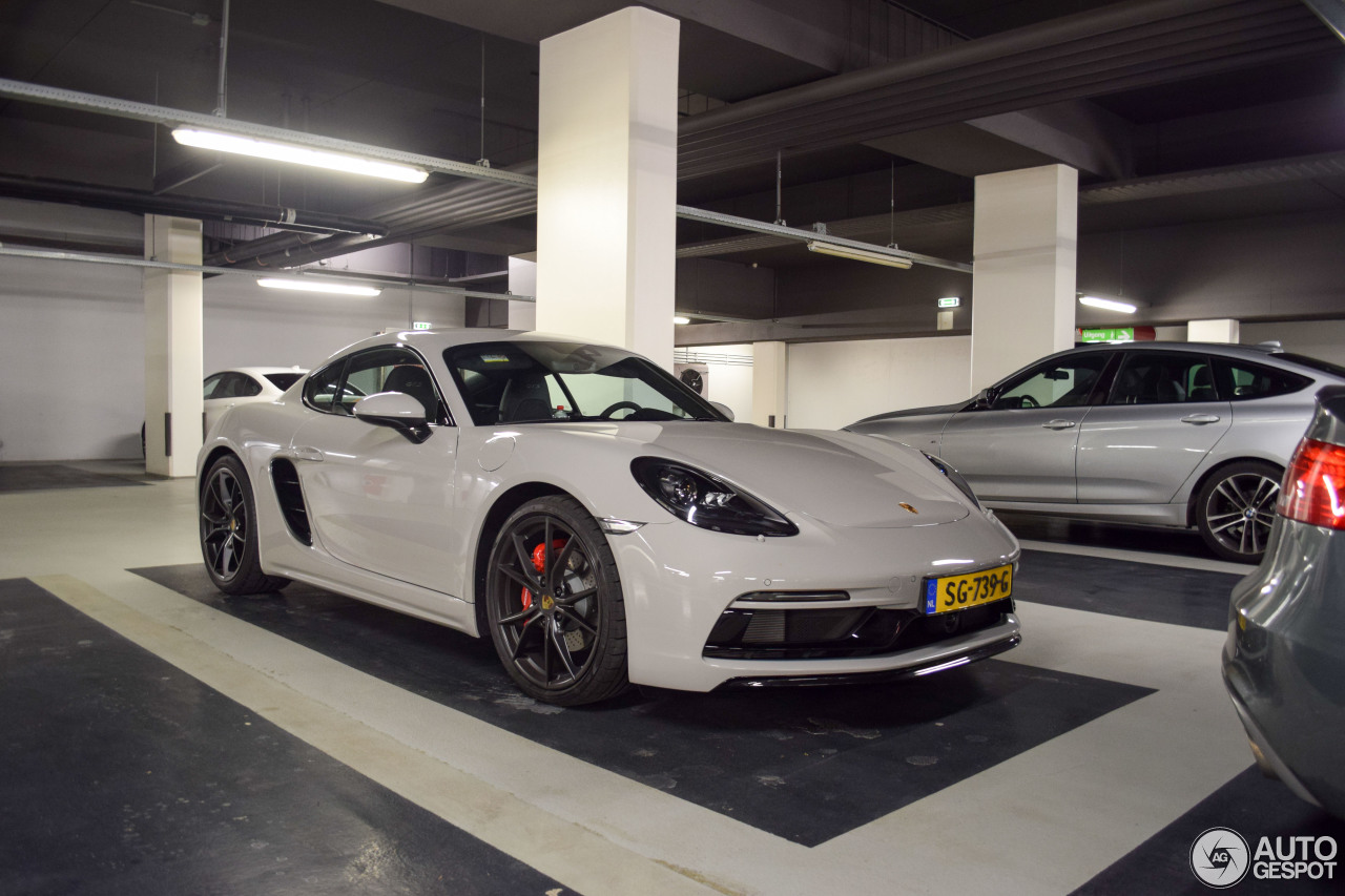 Nieuw in Nederland: Porsche 718 Cayman GTS