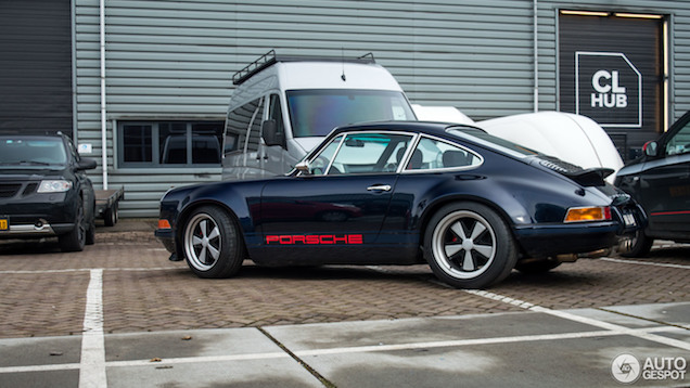 Porsche 911 Von Schmidt 3.8: move over, Singer!