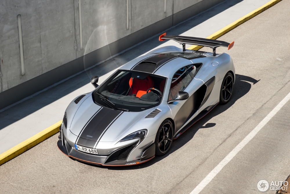 Primeur: McLaren MSO R